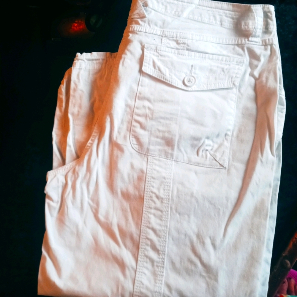 Cute Capri's